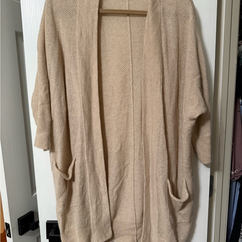 100% Cashmere Cream Women's Sweater